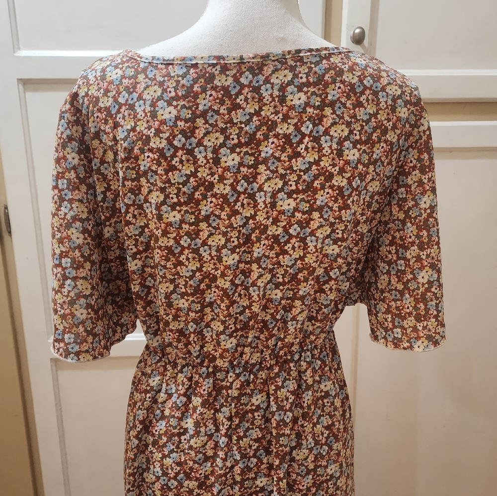 SHEIN Women's Ditsy Floral Print Ruffle Hem Dress NWT - Picture 12 of 15